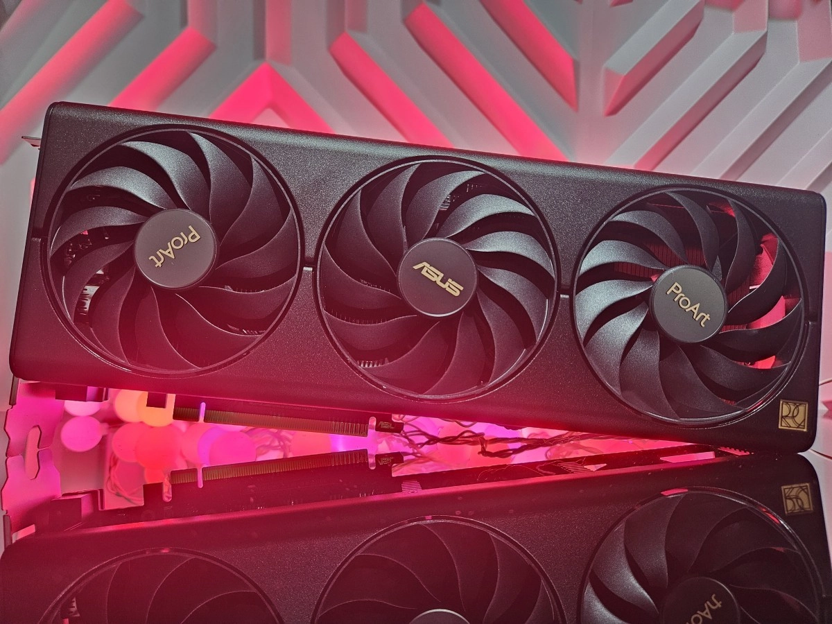 Une ASUS RTX 4060 Ti ProArt pour choisir entre 8 Go et 16 Go