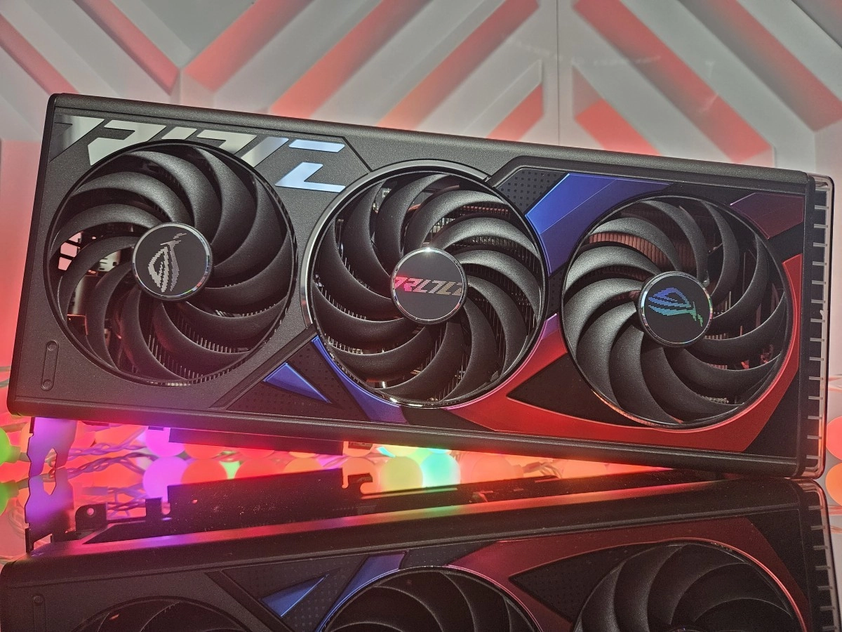 Test ASUS ROG Strix GeForce RTX 4070 Ti SUPER OC : �norme !