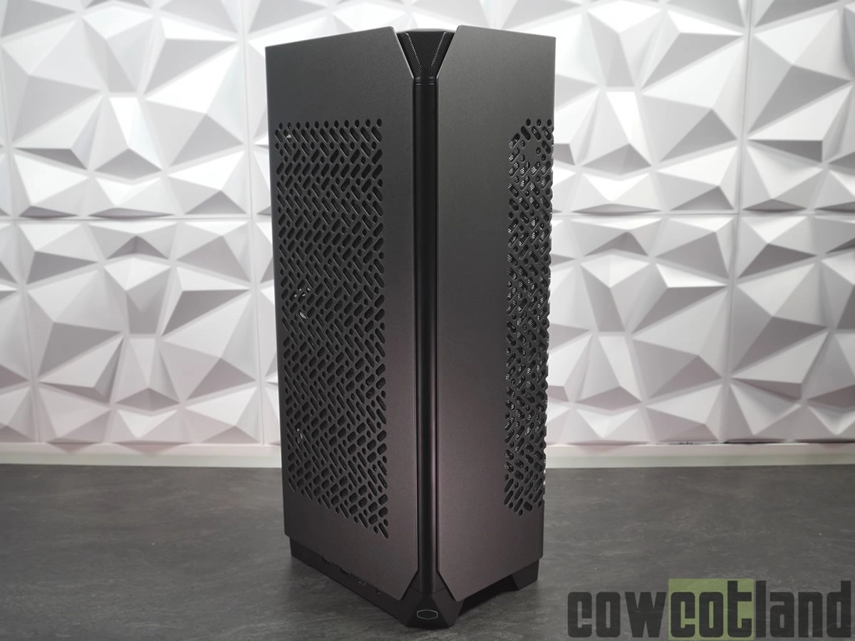 Cooler Master NCORE 100 MAX, superbe et bien �quip�