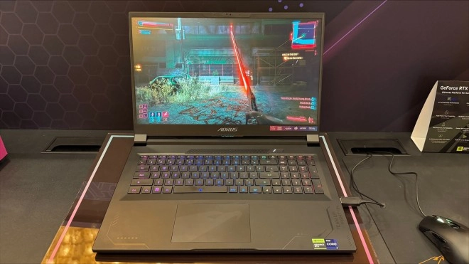 CES 2024 : Une flop�e de nouveaux laptops expos�s sur le stand de GIGABYTE