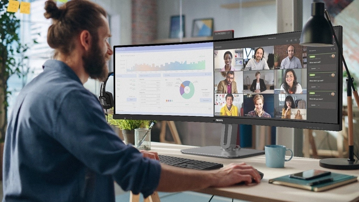 Le nouveau moniteur Philips 49B2U6900CH, un produit professionnel puissant qui int�gre une webcam avec cadrage automatique et un KVM intelligent.