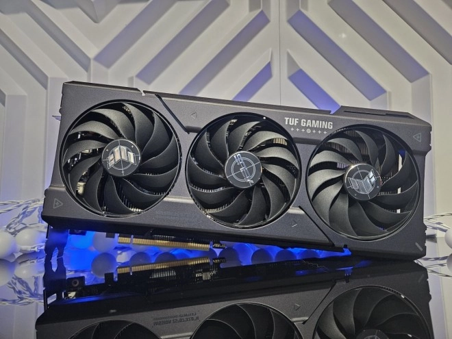 Test ASUS TUF Gaming GeForce RTX 4070 SUPER OC Edition