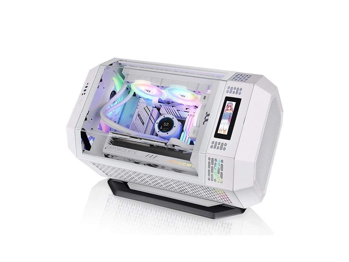 Thermaltake The Tower 300, le boitier capsule arrive