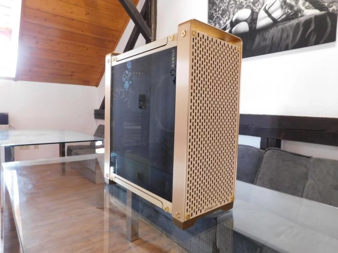 Cette station de travail IA �quip�e d'un CPU et d'un GPU NVIDIA d�barque � 47500 euros dans mon boitier pr�f�r�