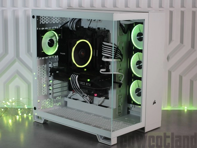 CORSAIR 6500X : Un premier boitier panoramique r�ussi ?
