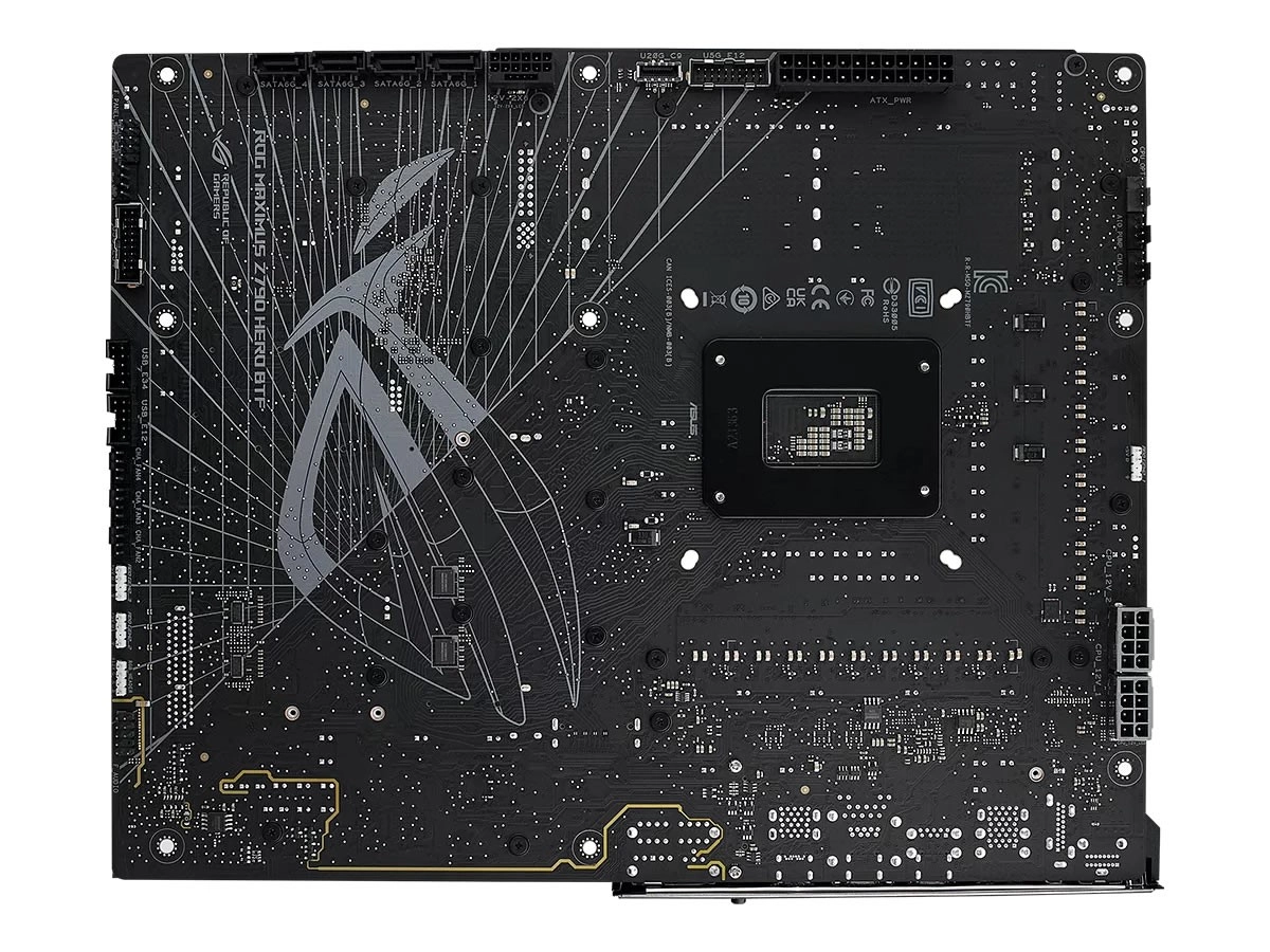 Cartes m�res ASUS BTF, quel surco�t par rapport aux versions classiques ?
