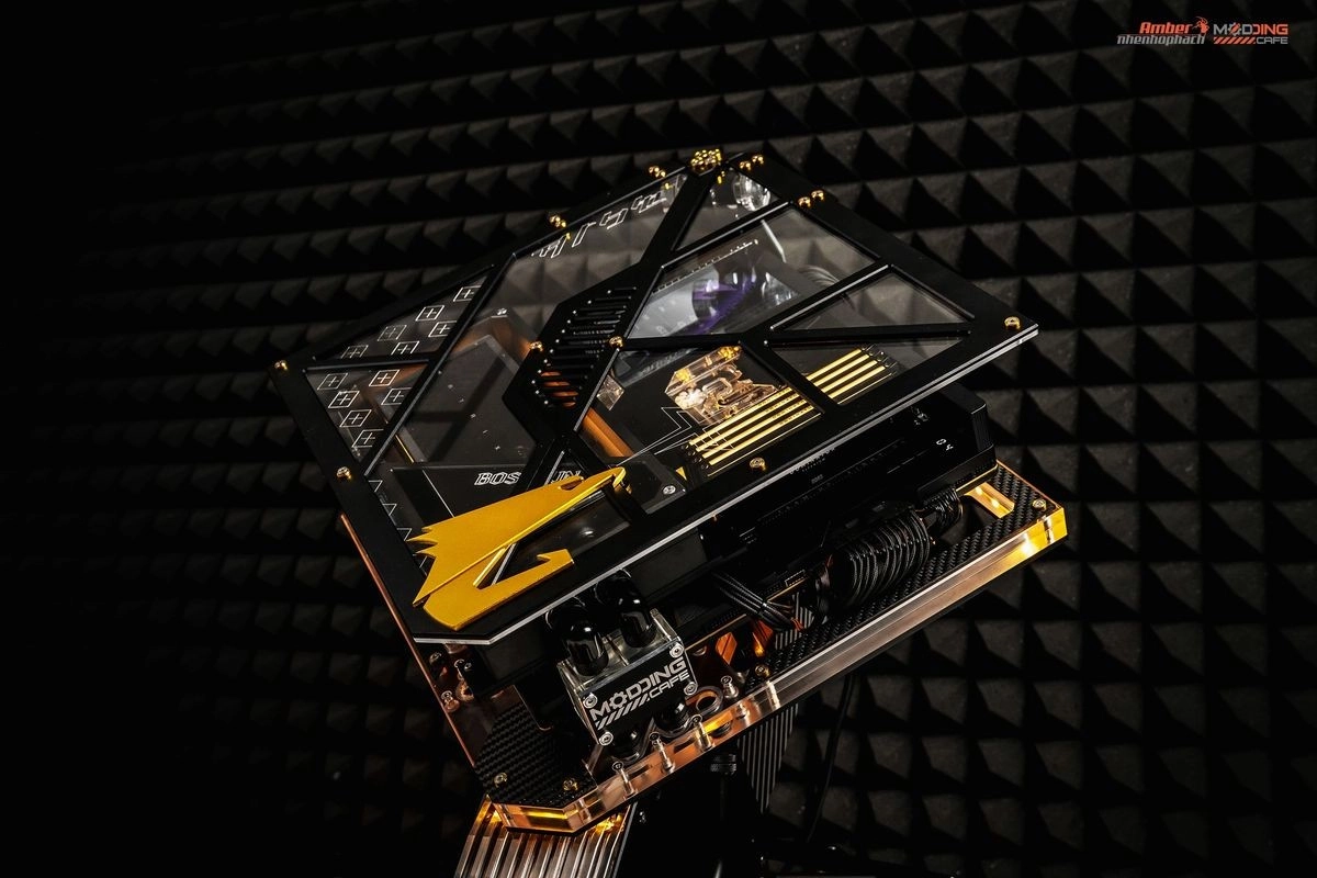 AORUS Gear Up : un mod monstrueux et indescriptible