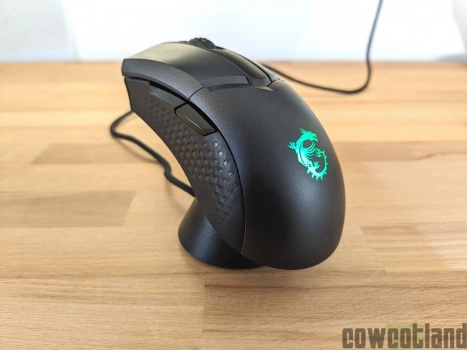 Test MSI Clutch GM51 Lightweight Wireless : sans fil et accessible