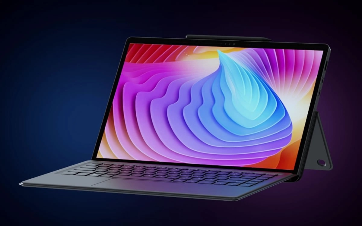 [Maj] Tablette de comp�tition en 8840U, la Minisforum V3 se trouve un prix en Europe