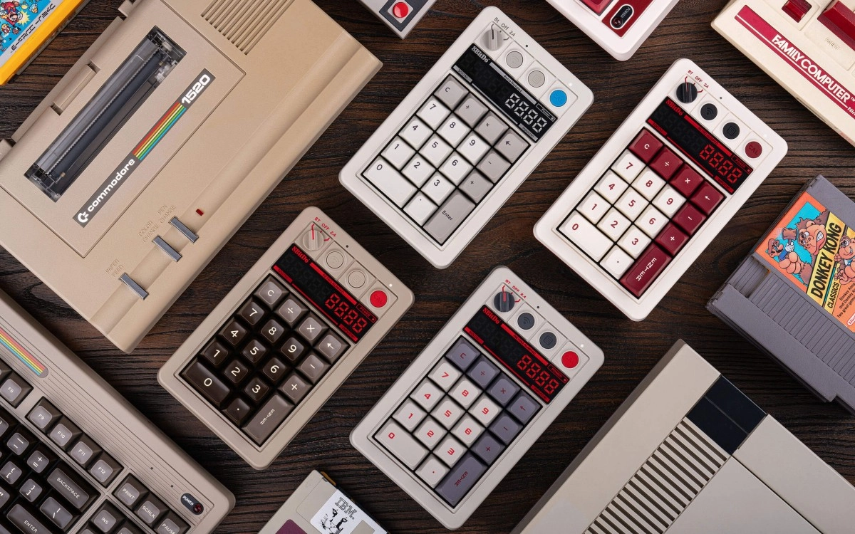 8BitDo Retro 18, un pav� num�rique sans fil qui fait calculatrice autonome