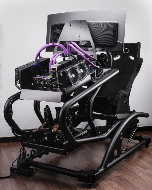 Mod : Toujours plus gros, LiquidHaus nous propose carr�ment un Simracing