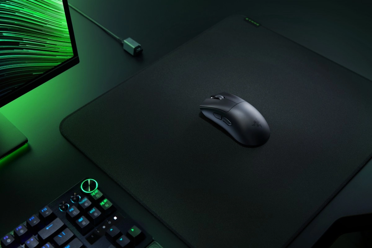 Razer DeathAdder V3 HyperSpeed, une souris rapide pour tous les styles ?