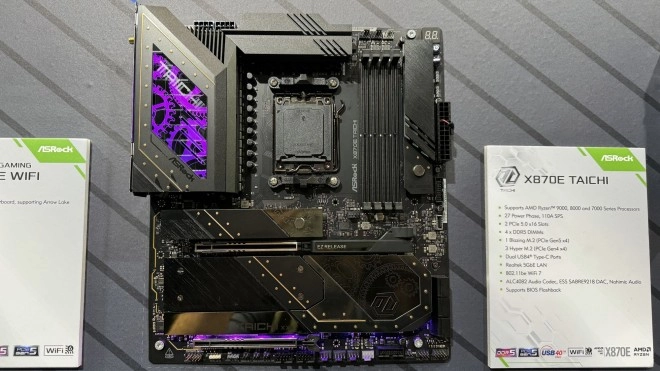 ASRock aussi pr�sentait ses cartes m�res X870 et X870E
