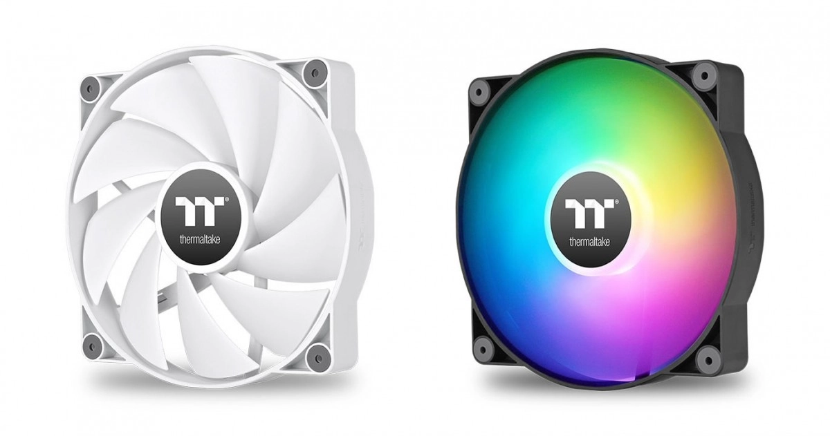 Thermaltake passe au 200 mm avec les CT200