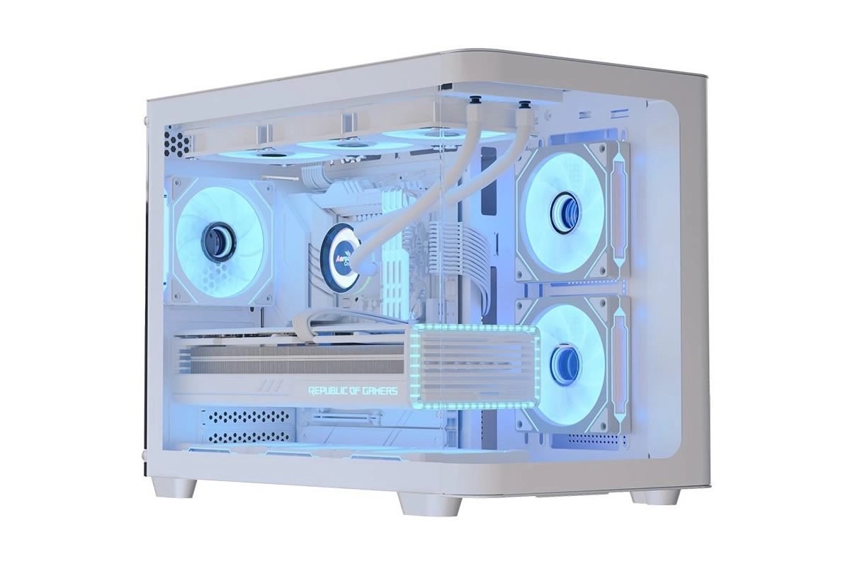 Aerocool P300C et P500, du verre tremp� incurv� et deux compartiments