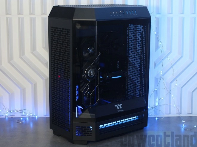 Test boitier Thermaltake The Tower 600 : Grand et Gros
