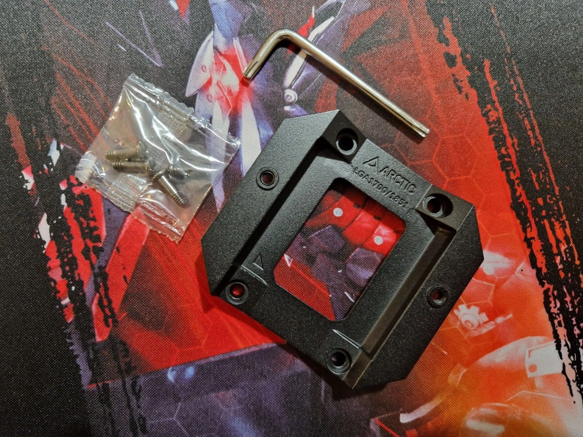 Un nouveau kit de fixation pour les sockets Intel 1851 chez ARCTIC