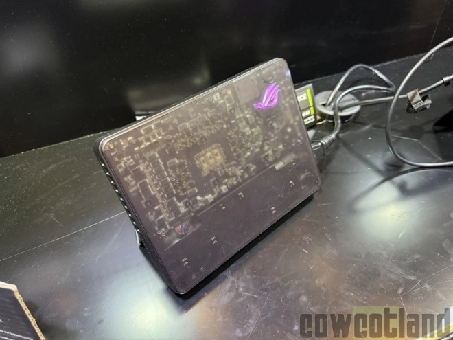 ASUS ROG XG Mobile pr�sent au CES, ou comment ajouter un GPU � un laptop sans