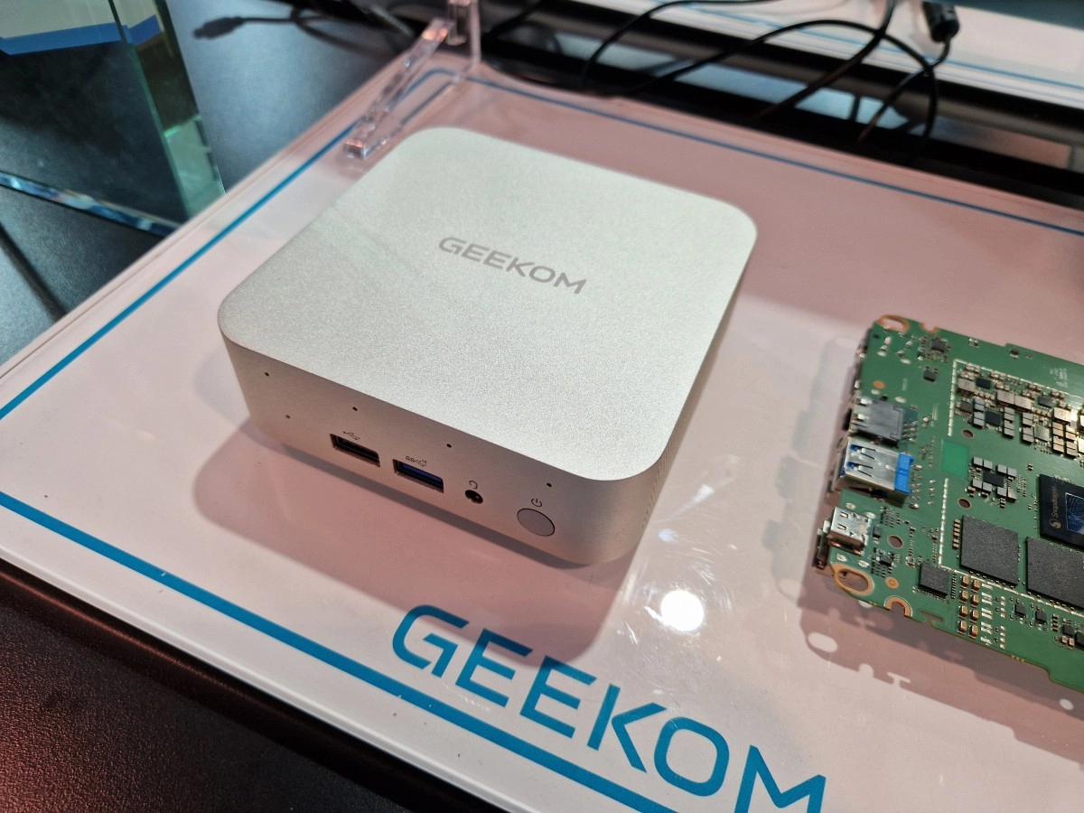 GEEKOM QS1 Pro, un petit PC en Qualcomm Snapdragon XElite