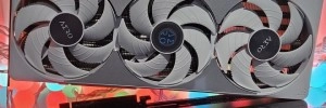 Test carte graphique GIGABYTE GeForce RTX 5080 AERO OC SFF 16G : Performances et sobri�t� ?