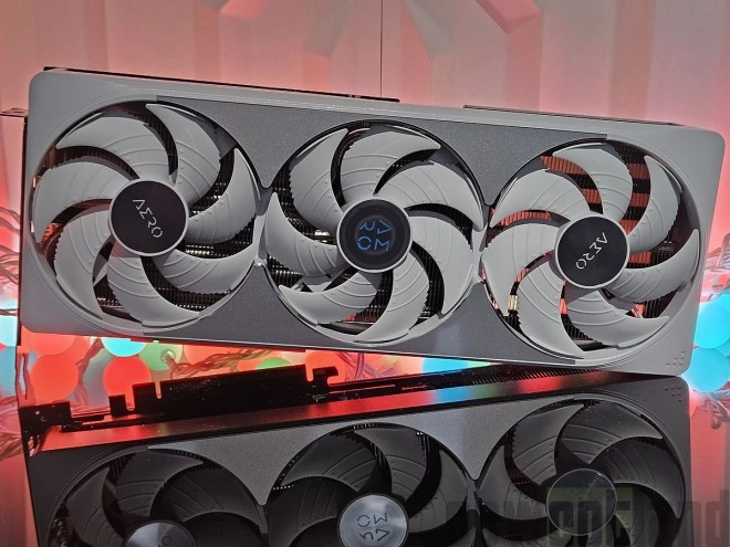 Test carte graphique GIGABYTE GeForce RTX 5080 AERO OC SFF 16G : Performances et sobri�t� ?