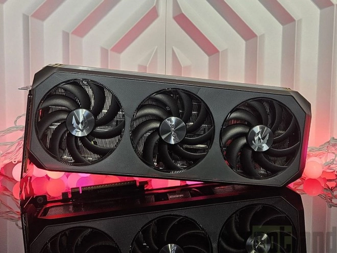 Test carte graphique ZOTAC GAMING GeForce RTX 5070 Ti AMP Extreme INFINITY : Miroir mon beau miroir