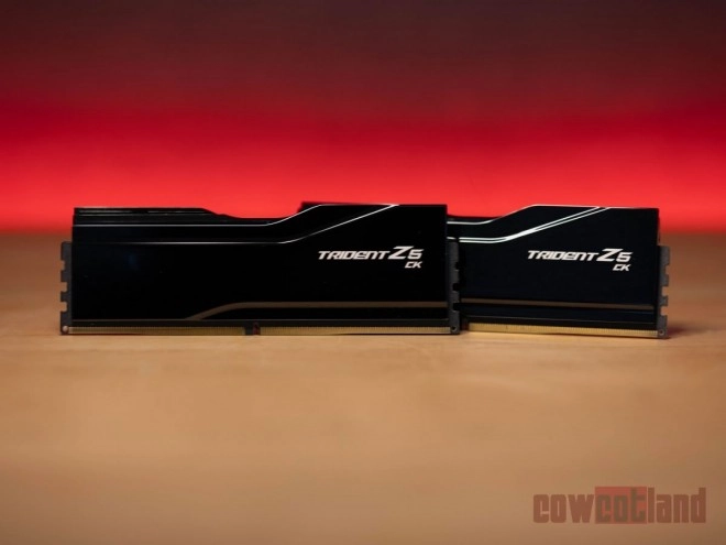 Test G.SKILL Trident Z5 CK 2x24 Go 8200 MT/s C40 : d'un noir profond hypnotisant