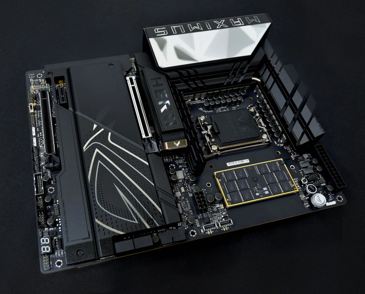 Pas moins de 10000 MT/s pour la m�moire G.SKILL en CAMM2