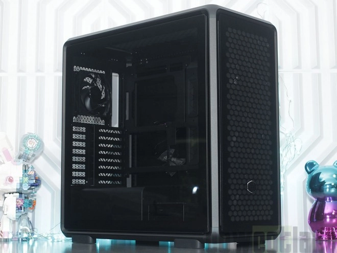 Test boitier Cooler Master Masterframe 600 : HAUT DE GAMME