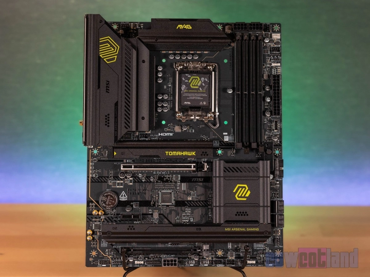 Carte m�re MSI MAG B860 Tomahawk WIFI, Pour ceux qui ont 15 000 trucs � brancher !