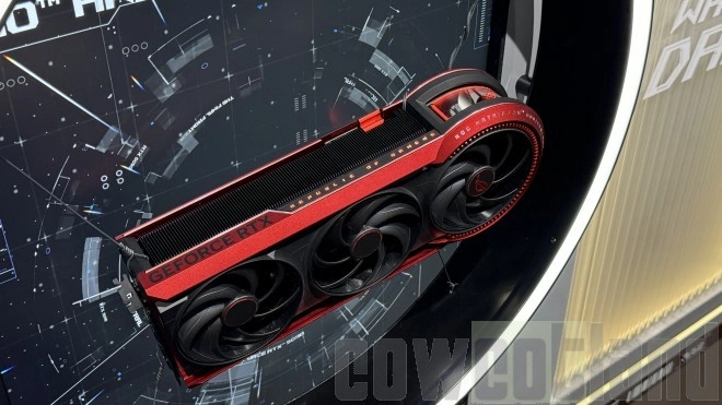 Gamescom 2025 : ASUS d�voile une �norme ROG Matrix GeForce RTX 5090 �dition limit�e 30e anniversaire !