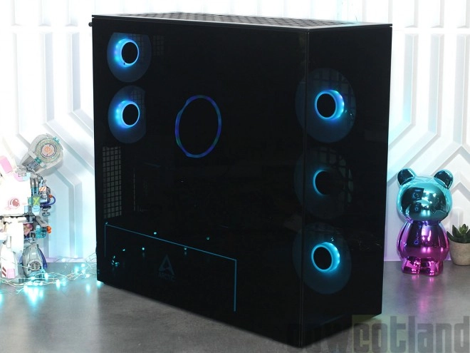 Test boitier Arctic Xtender VG : Coup d'essai ou coup de ma�tre ?
