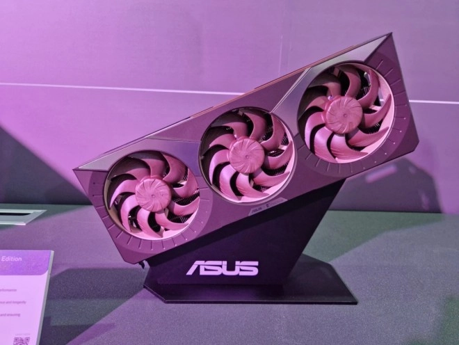 Un prix officiel pour la ASUS GeForce RTX 5080 16GB GDDR7 Noctua OC Edition !