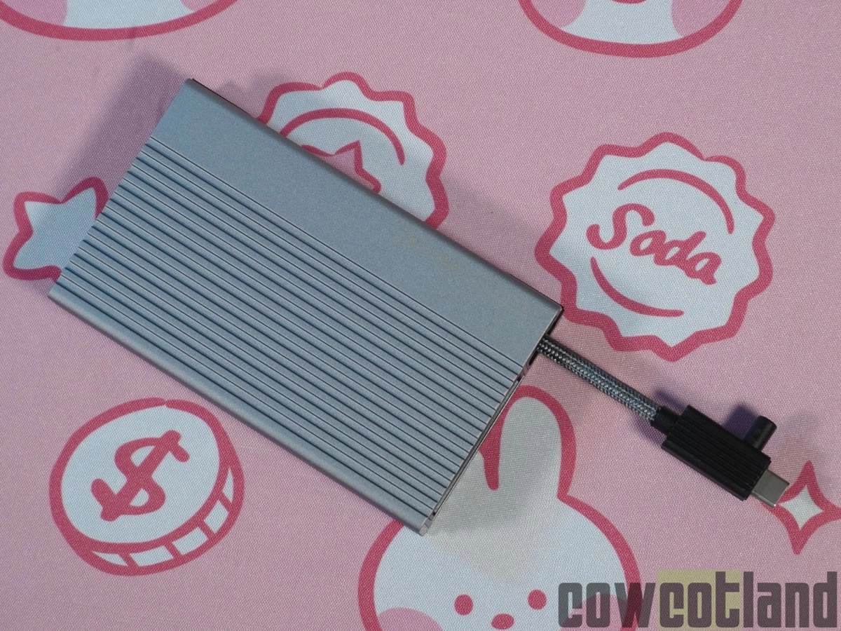 Zike Z666, un boitier USB4 qui va tr�s vite sans trop chauffer