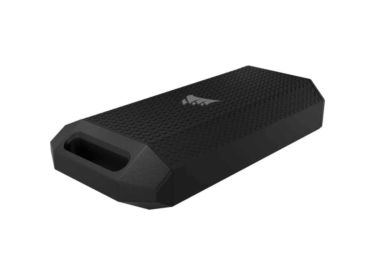 L'oeil du tigre est chez CORSAIR avec les SSD externes EX400U SURVIVOR et EX300U