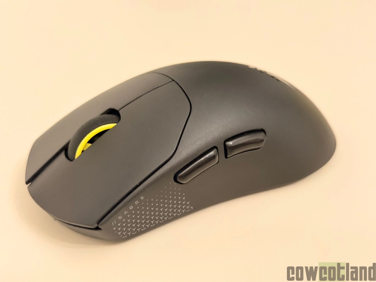 CORSAIR Sabre V2 Pro Ultralight, poids plume !