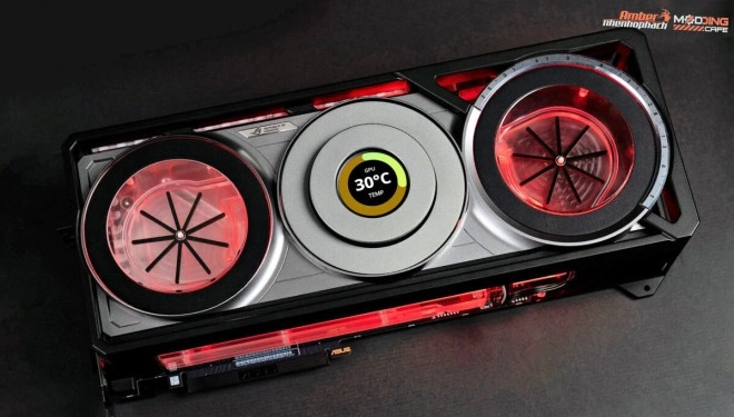 Modding Cafe a supprim� les ventilateurs des ASUS ROG Astral GeForce RTX 5090/5080, mais pas le style