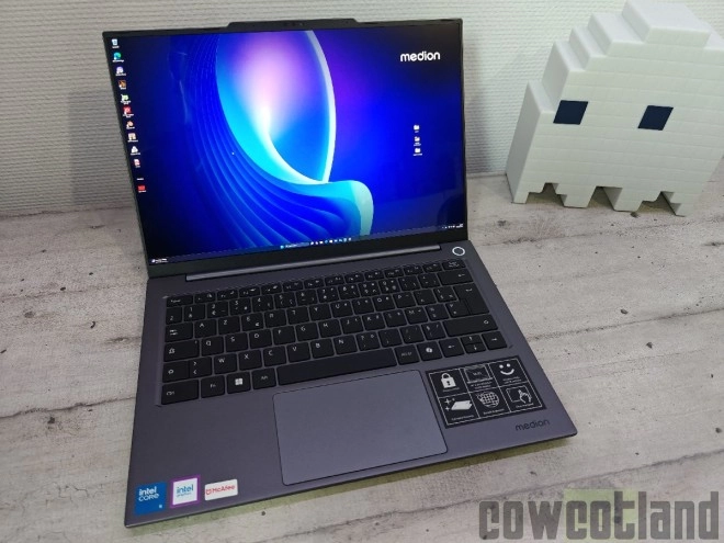 Test portable MEDION Signium 14 S1 OLED : l�ger et autonome ?