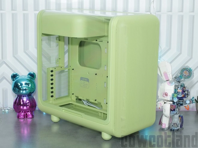 HYTE X50 : Voil� enfin un boitier pour les Cowcotland Addict !!!