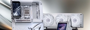 La ROG Crosshair X870E Glacial et la ROG Crosshair X870E Dark Hero d'ASUS, tout dans la d�mesure