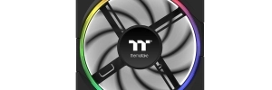 Thermaltake TS EX, des ventilateurs avec une sonde de temp�rature int�gr�e