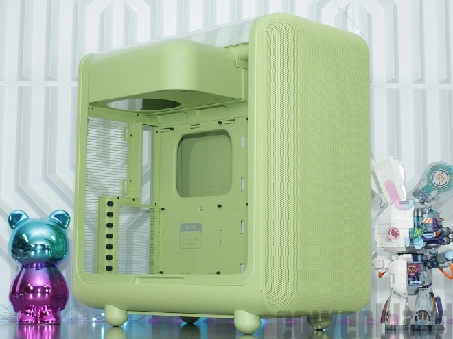 HYTE X50 : un boitier PC comme aucun autre