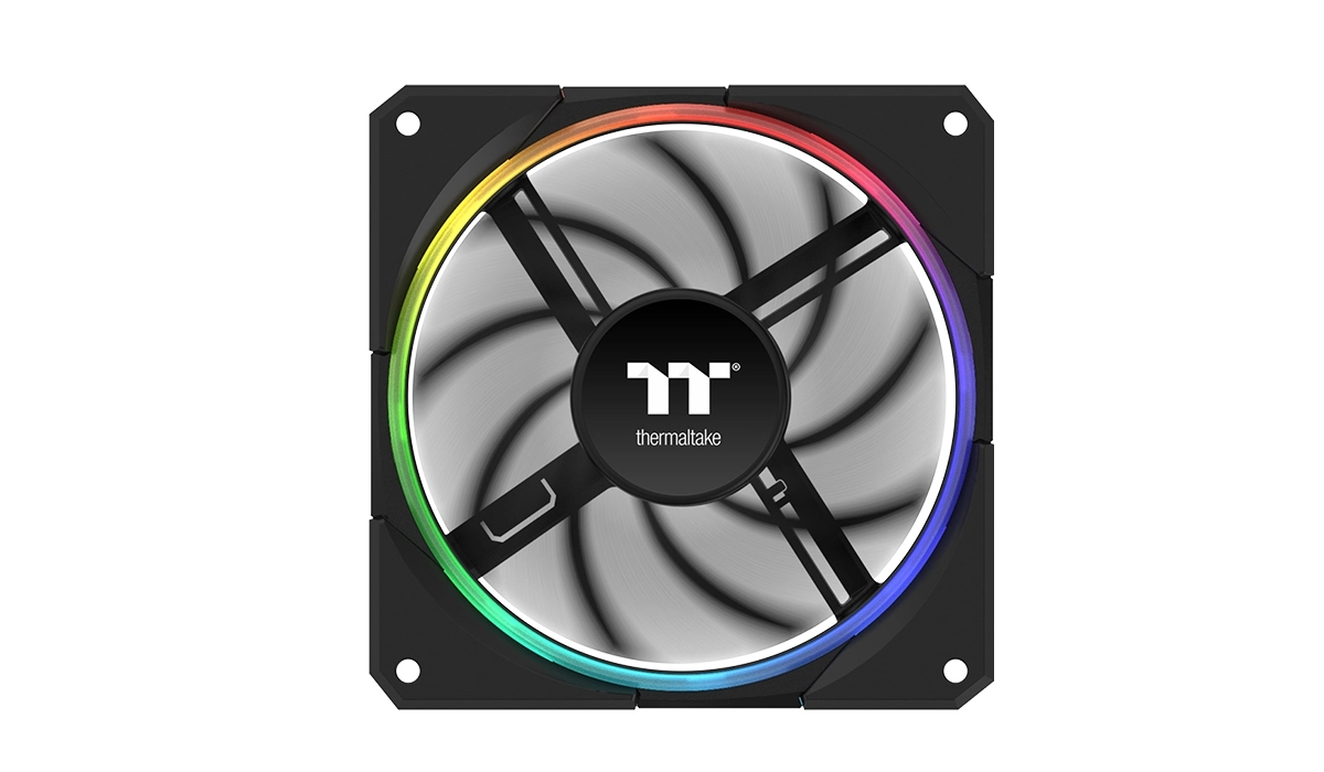 Thermaltake TS EX, des ventilateurs avec une sonde de temp�rature int�gr�e