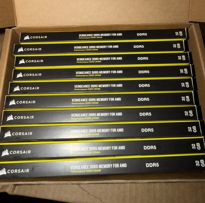 Il paie 300 $ une barrette DDR5� et re�oit un carton de modules valant plus de dix fois plus, TROP de la CHANCE !!!