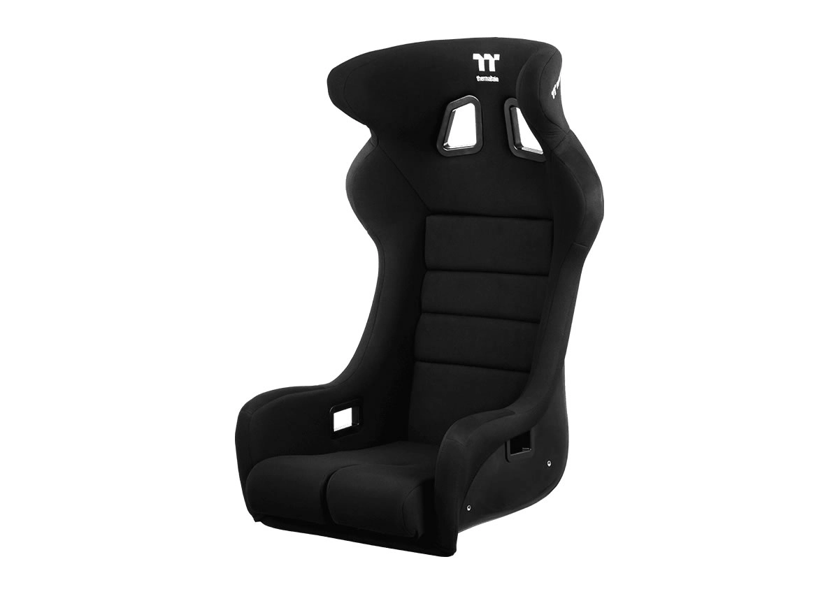 Si�ge baquet, volant, p�dale, Thermaltake enchaine dans le simracing