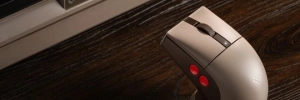 Trop mini, trop r�tro : 8BitDo ajoute la souris Commodore C64 Edition � son catalogue