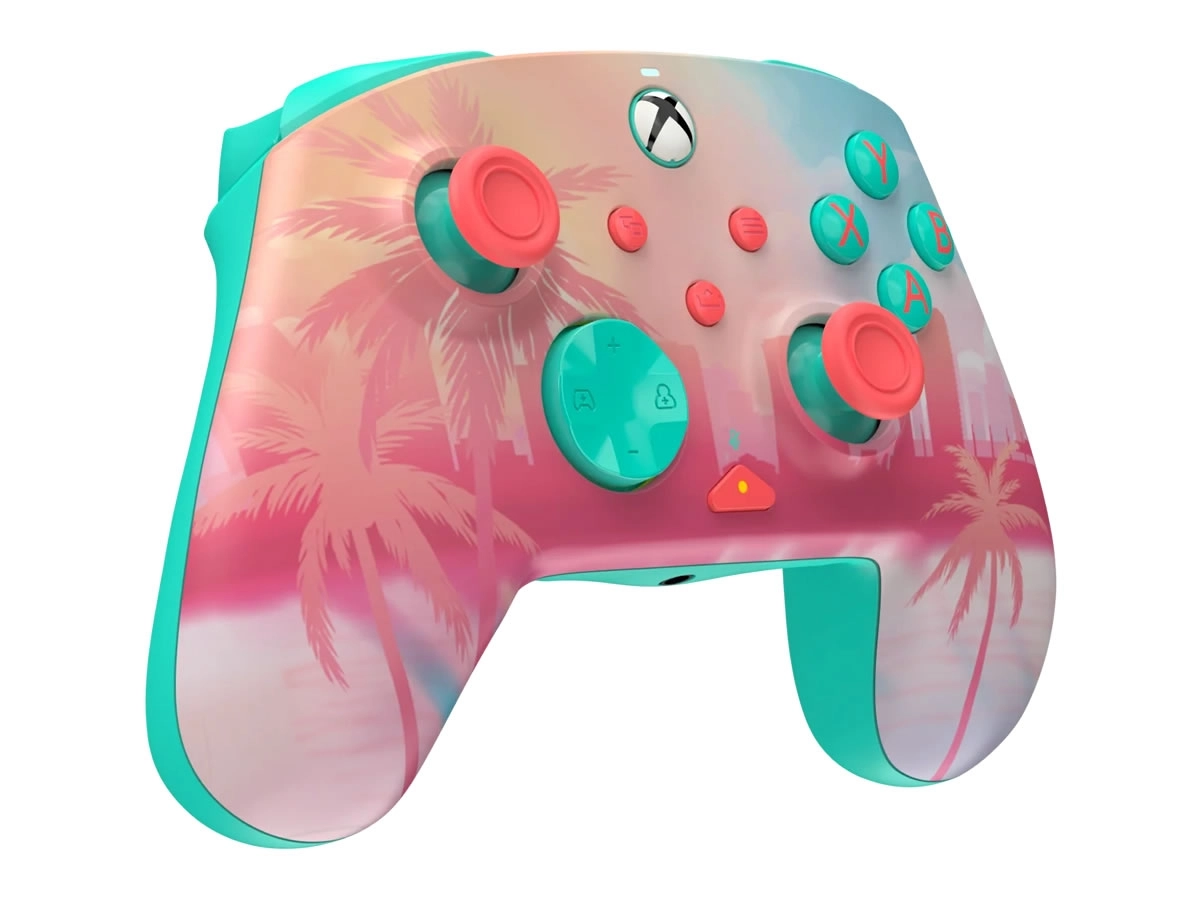 Turtle Beach Pacific Skyline, la manette sans fil pr�f�r�e de Gary Ewing