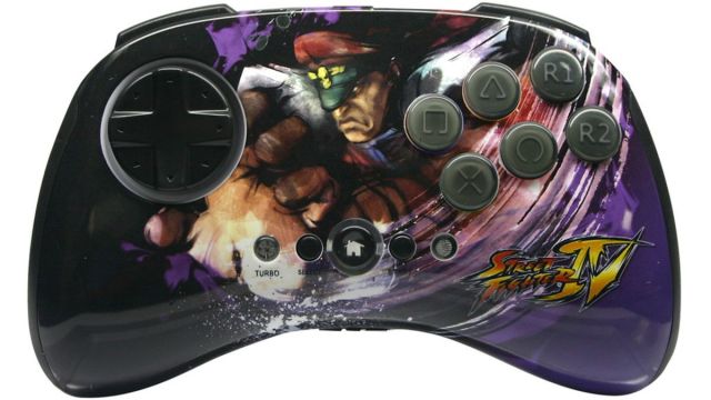 Mad Catz FightPad Street Fighter IV Bison pour PS3 Pas d'image