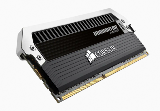 DOMINATOR PLATINUM — 8GB (2 x 4GB) DDR3 DRAM 1866MHz C9 Memory Kit