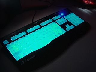 Un clavier qu'il brille dans la nuit